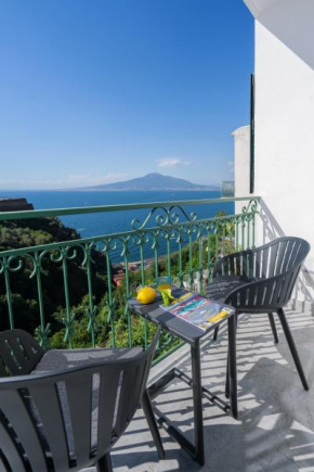 Sea View Deluxe Apartments